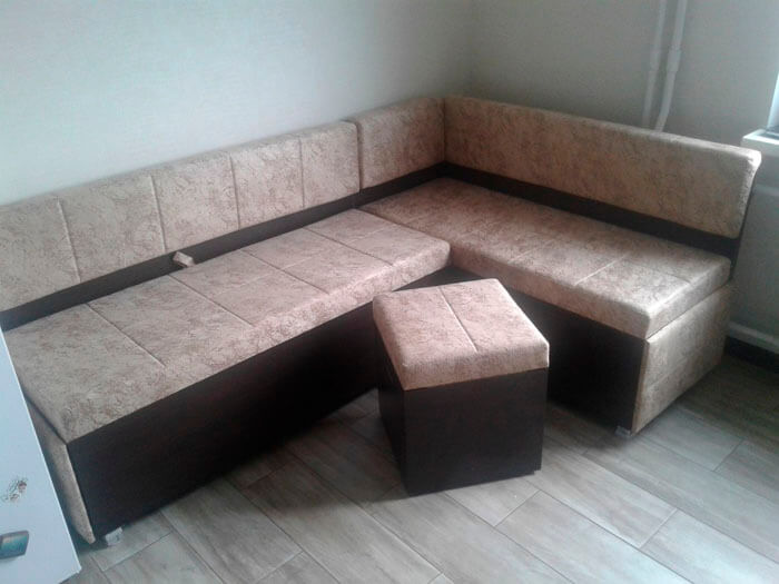 перетяжка кухонного уголка
